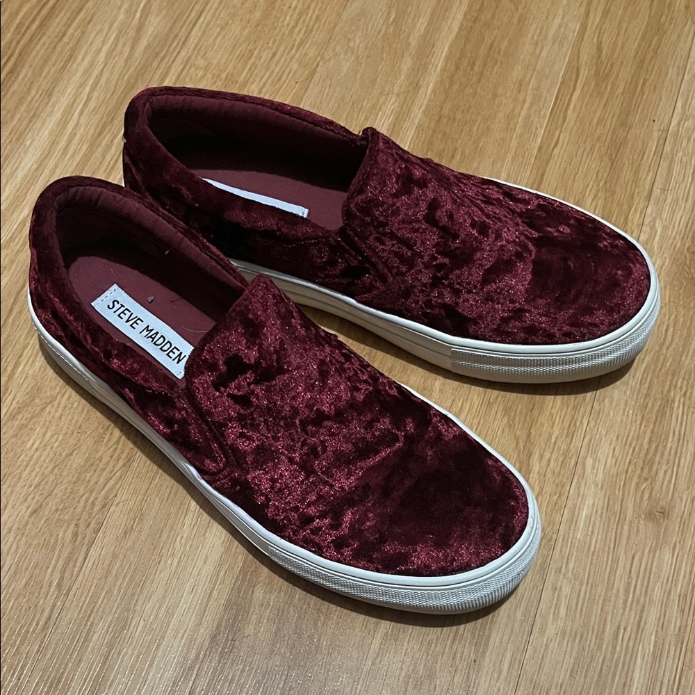 Steve Madden Women’s Velvet Loafers - Deep Red